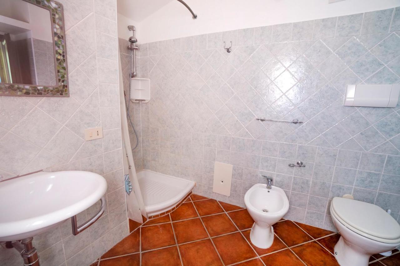 Domus Maiori Lt - Pms Casevacanze Budoni Buitenkant foto